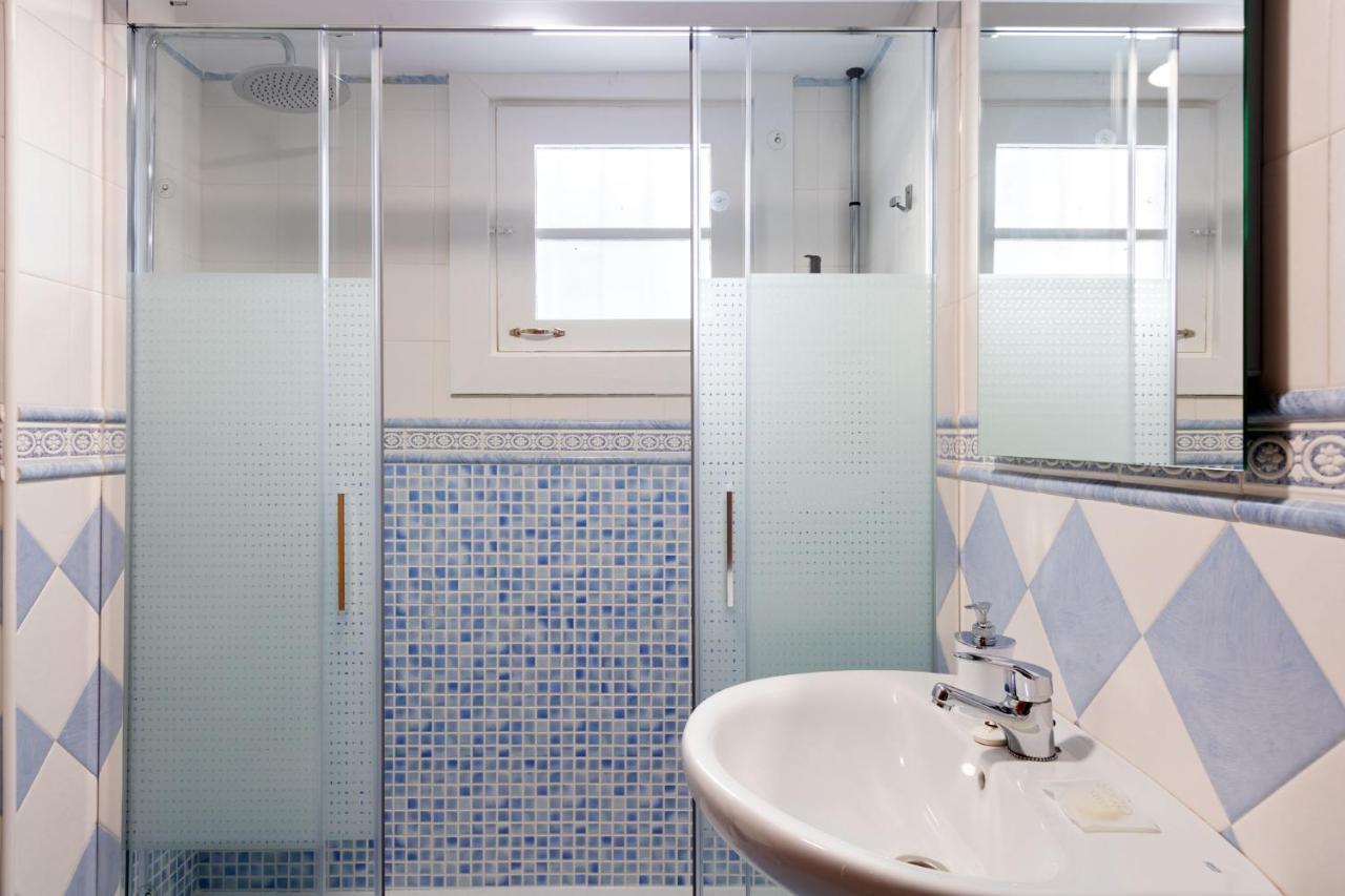 El Salvador City Center Suite By Valcambre Севиля Екстериор снимка